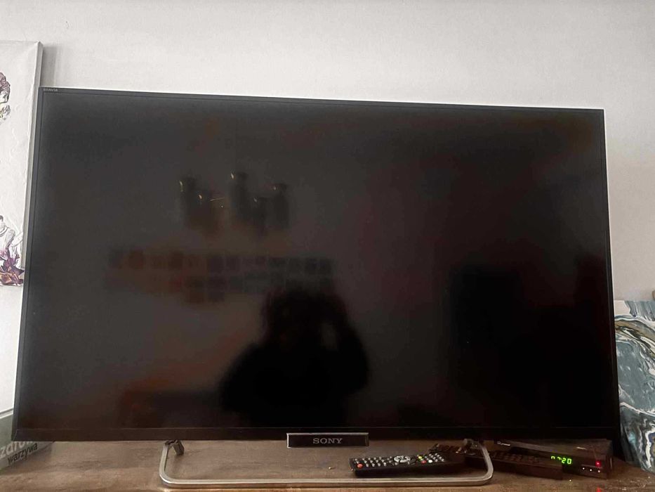Sprzedam Sony Bravia KLD-42W829W w zestawie dekoder i antenka