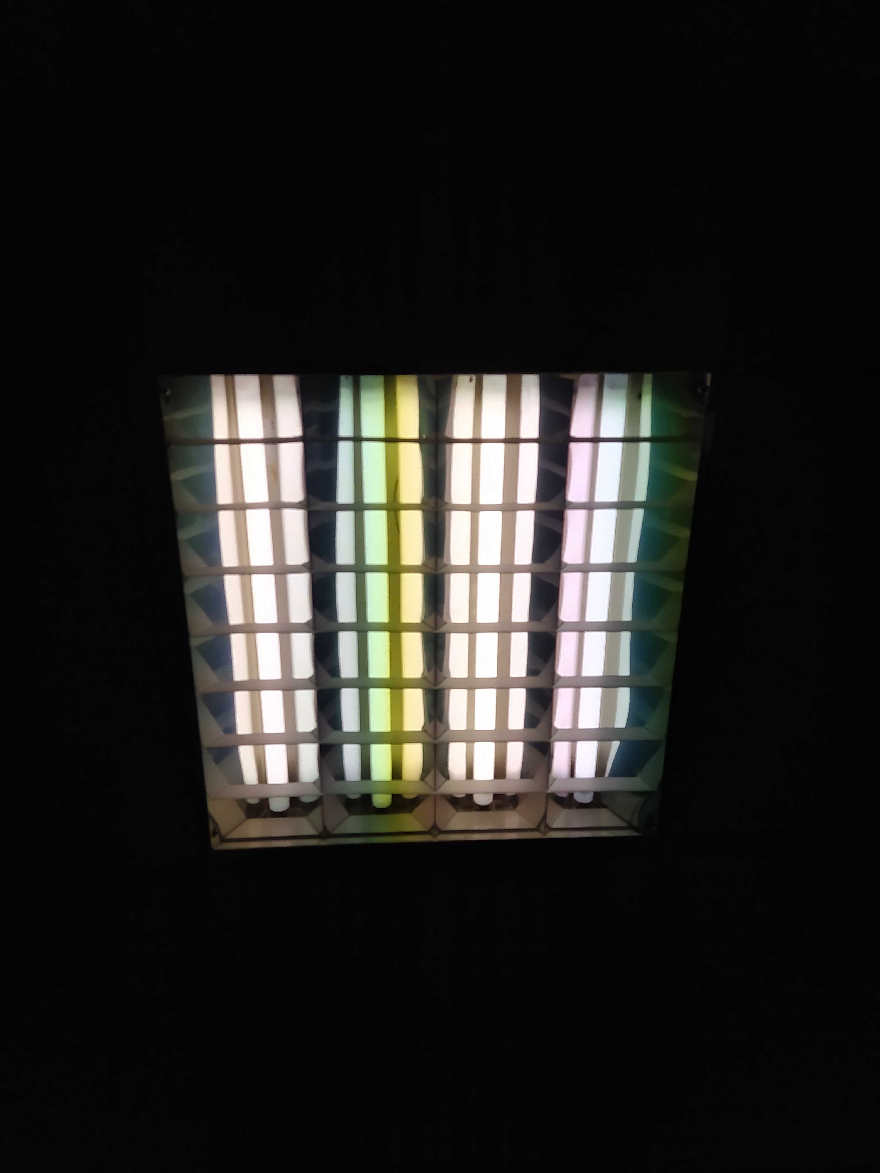 Oprawa Lampa sufitowa 60x60 na 4 świetlówki