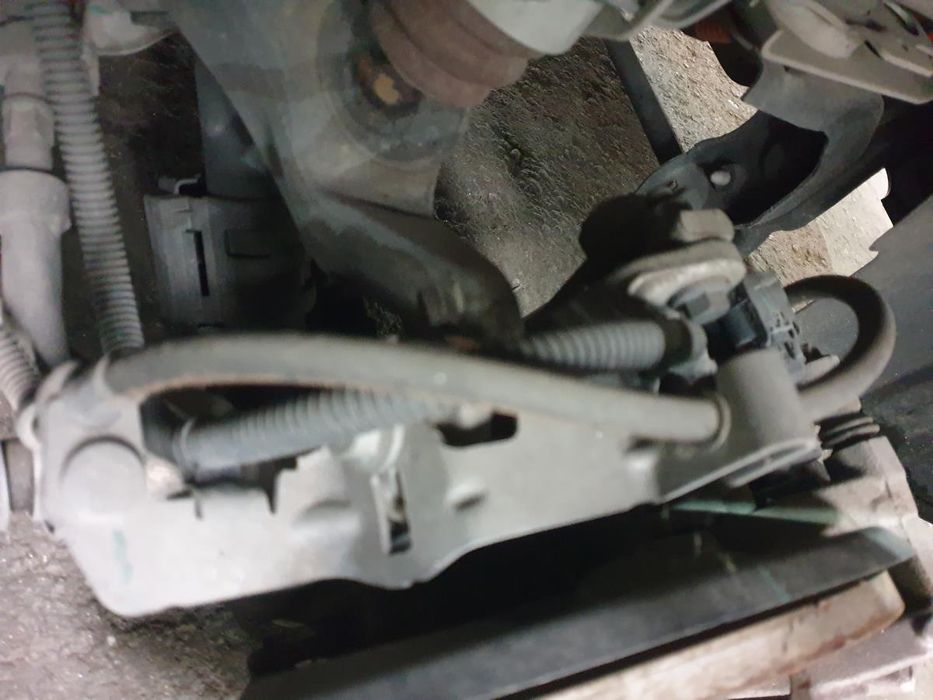 Manga de eixo trás esquerda PEUGEOT 3008 II (M_)