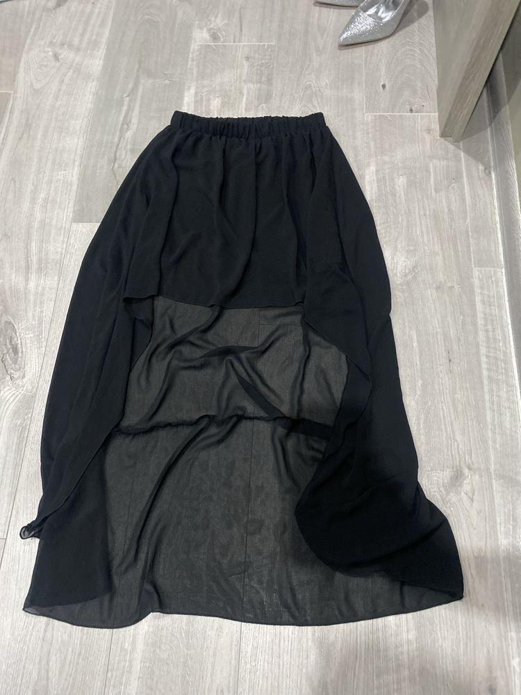 Spódnica asymetryczna czarna maxi mini tiulowa zwiewna