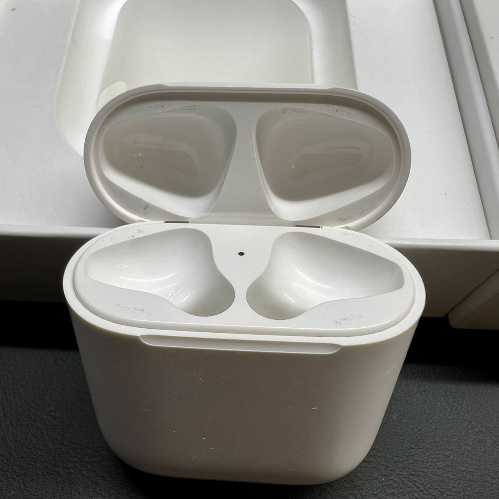 Apple AirPods 2 оригінал