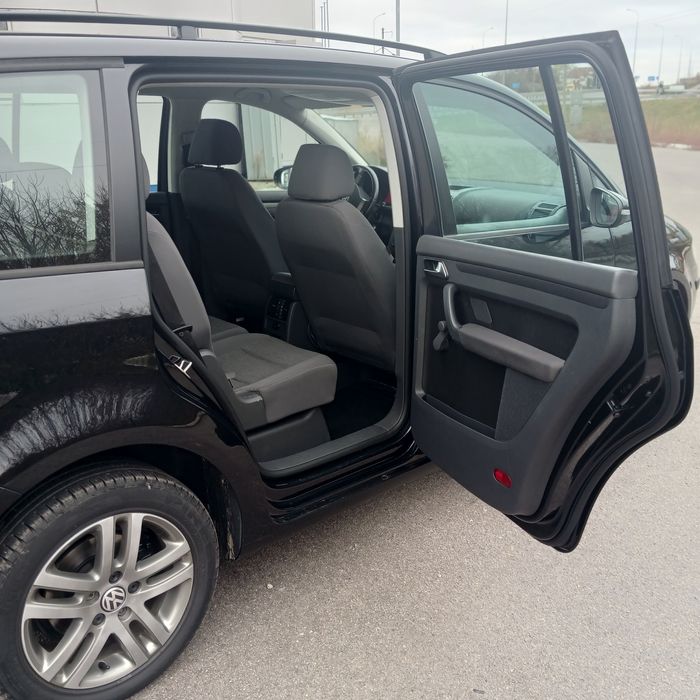 Volkswagen Touran 2010 р.в.