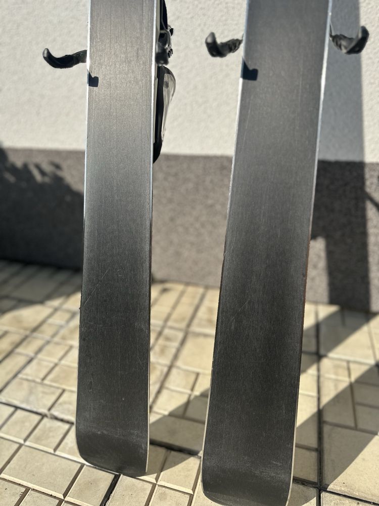 Narty VÖLKL Essenza 156 cm