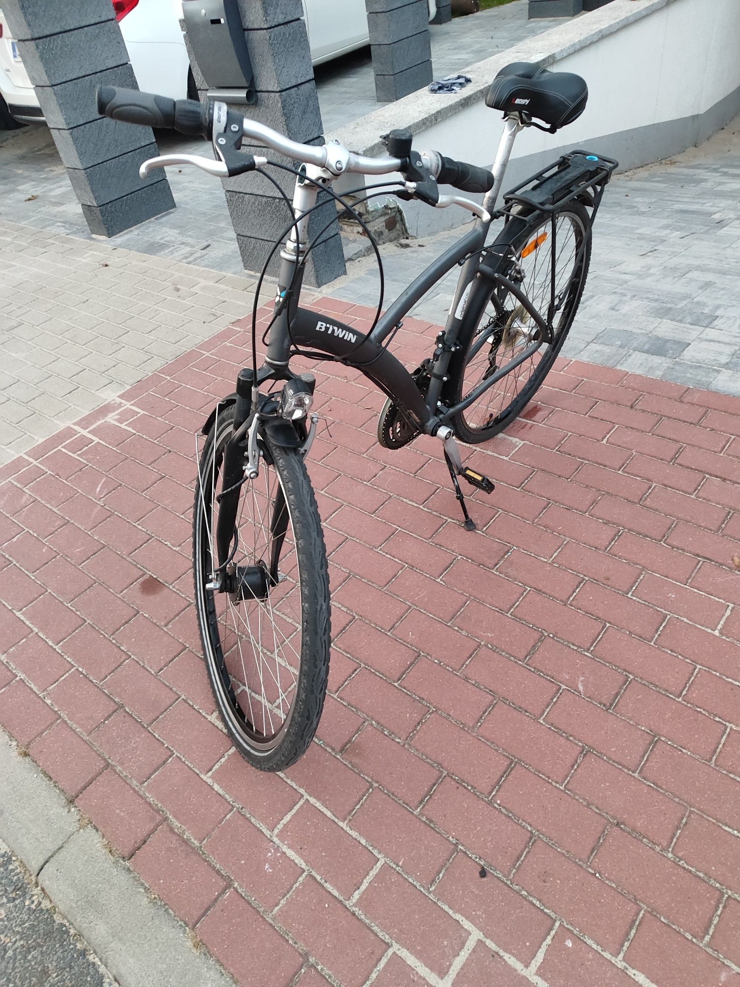 Rower miejski btwin original 520