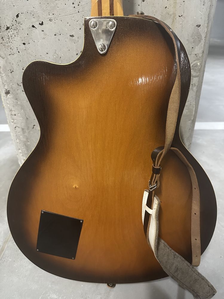 Gitara basowa Orlik (fabryka Defil)