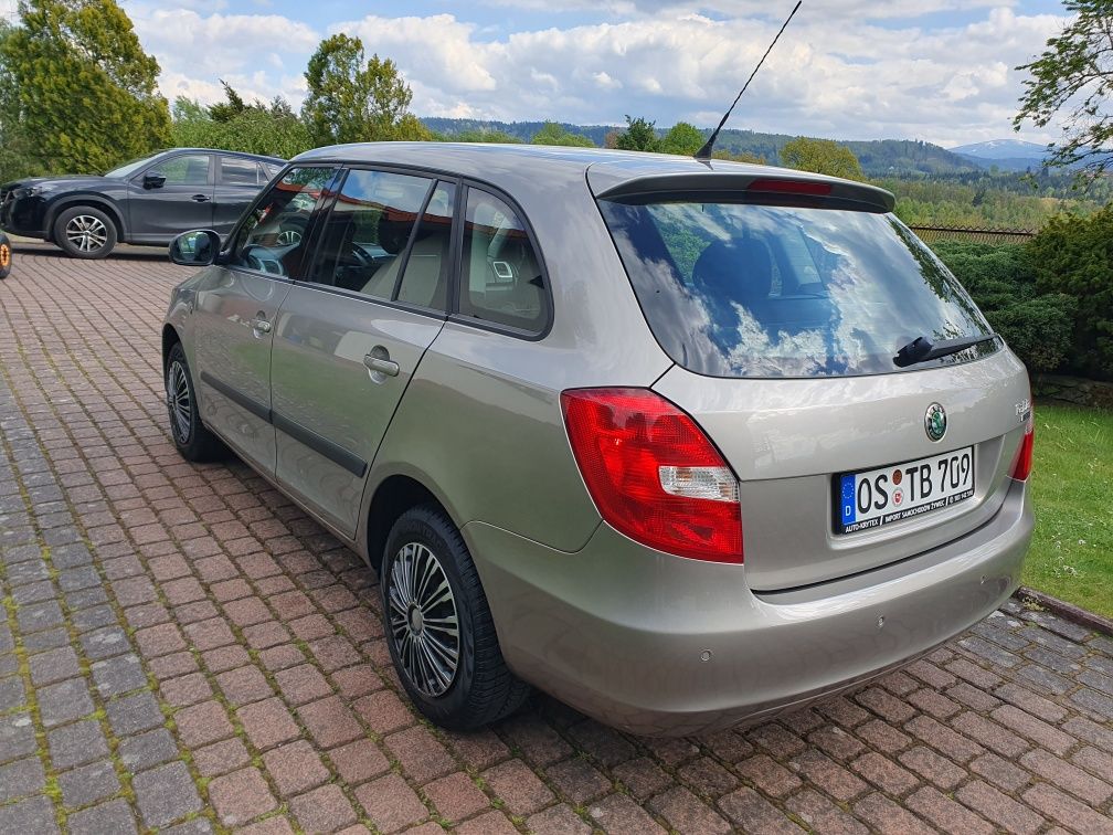 Fabia 1.4 mpi benzyna klima serwis z niemiec oplacone