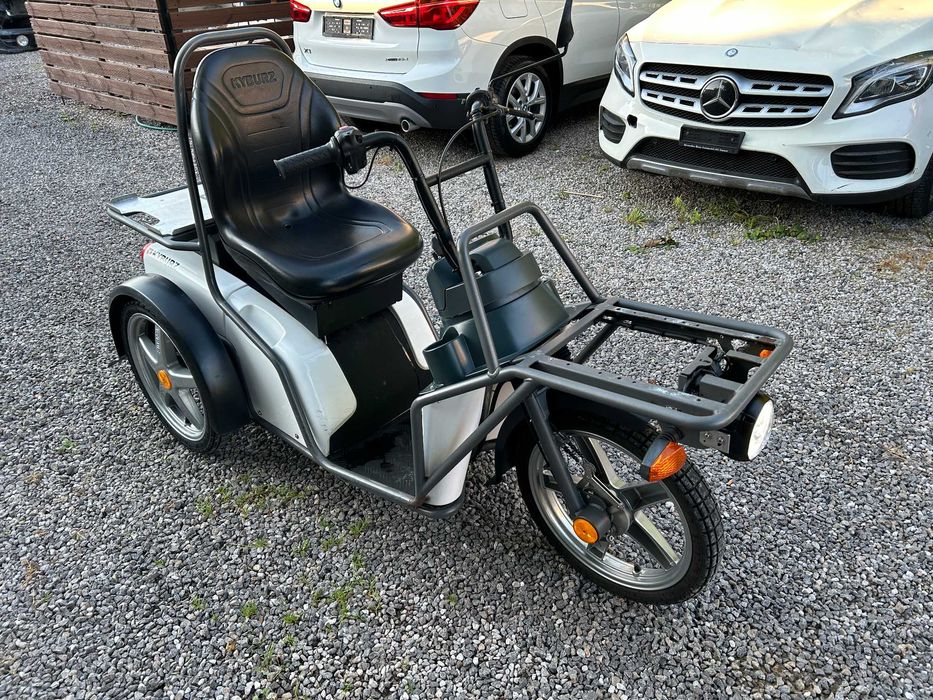 Kyburz DXP skuter pojazd elektryczny trójkołowy