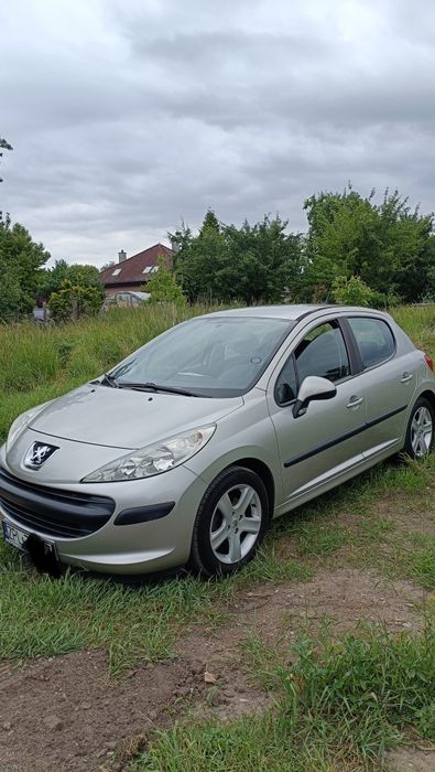 Sprzedam Peugeot 207