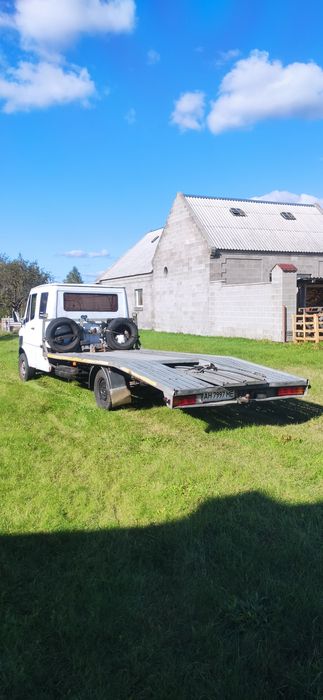 Продаж євакуатора якій має можливість встановлення ленівца,