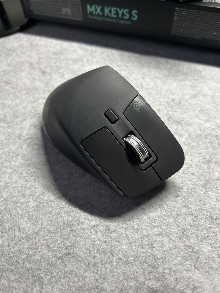 Klawiatura MX Keys S + Myszka MX master 3S