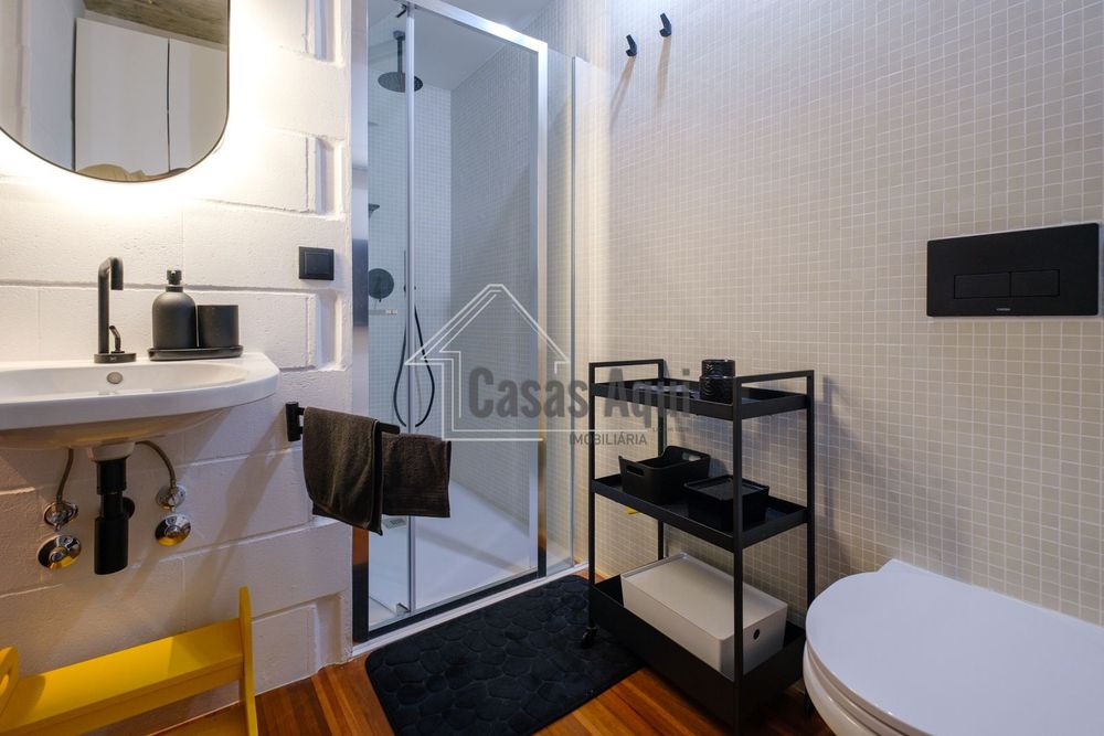 Apartamento T0 novo  a metros do pólo universitário