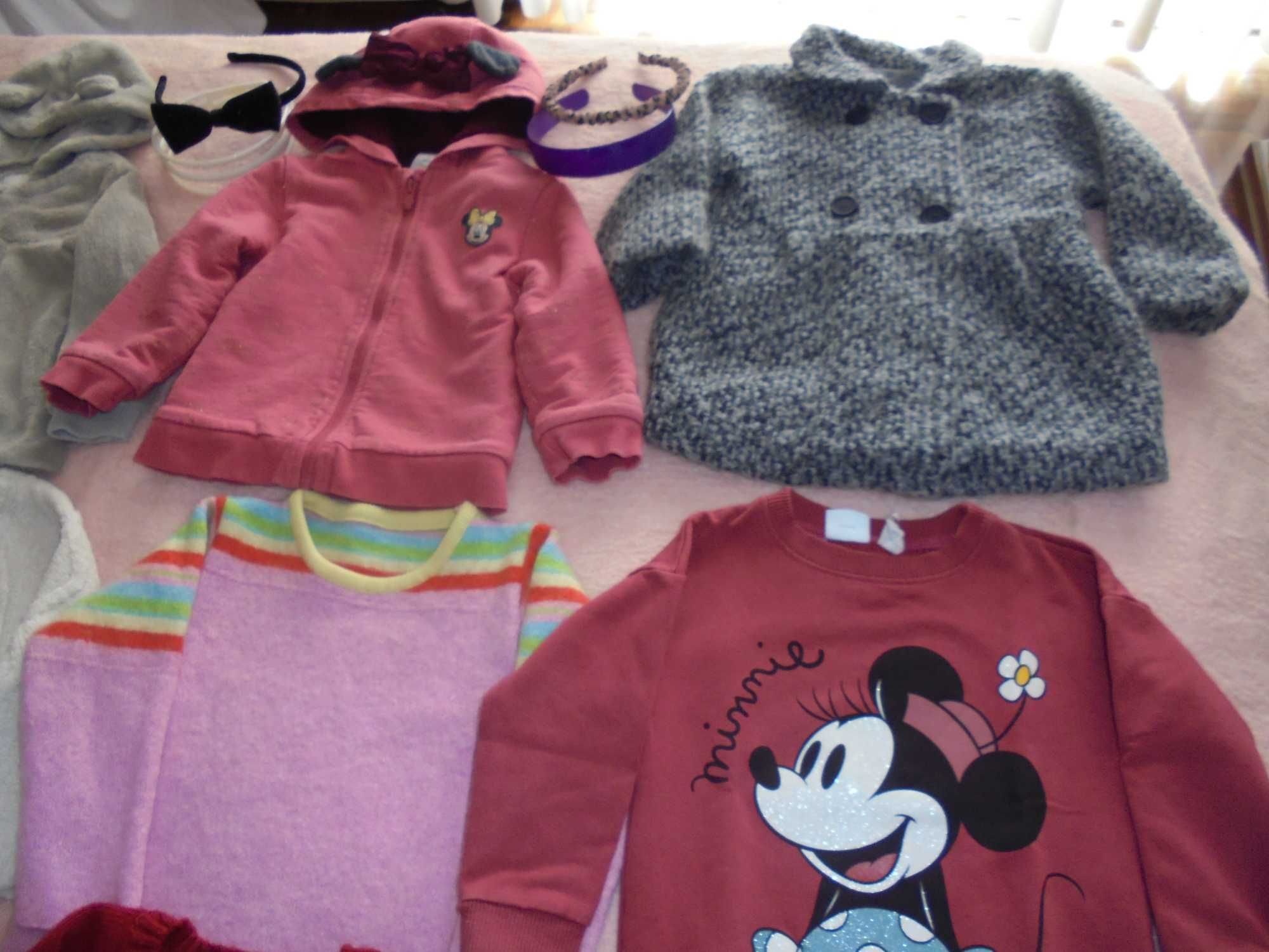 lote de roupa de menina a mochila