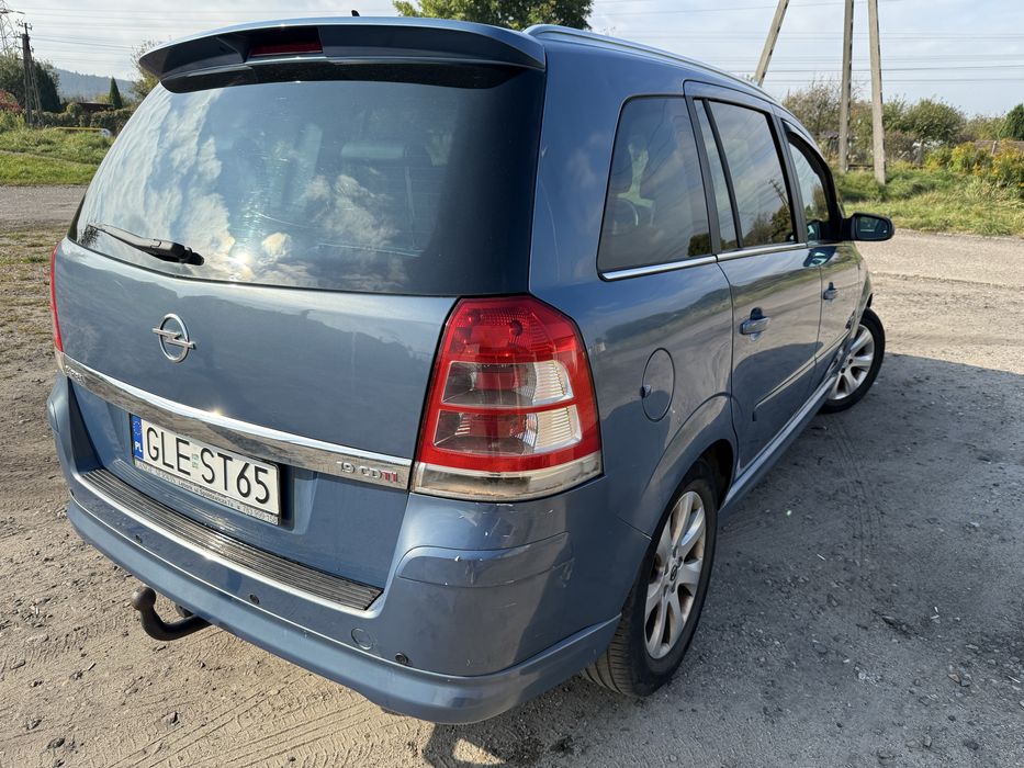 Opel Zafira B OPC 1.9 CDTI • 150 KM • 7-osobowa • Automat • Tryb Sport
