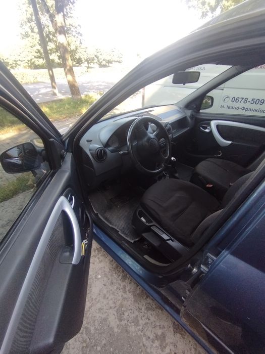 Продам дачія логан 1.6 мпі