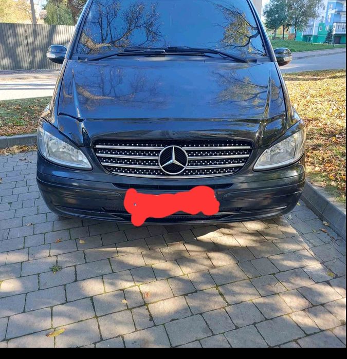 Продам решітку радіатора мерседес віто-віано