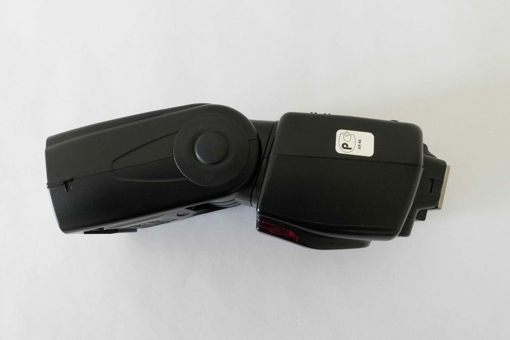 Фотовспышка Nikon Speedlight SB-700