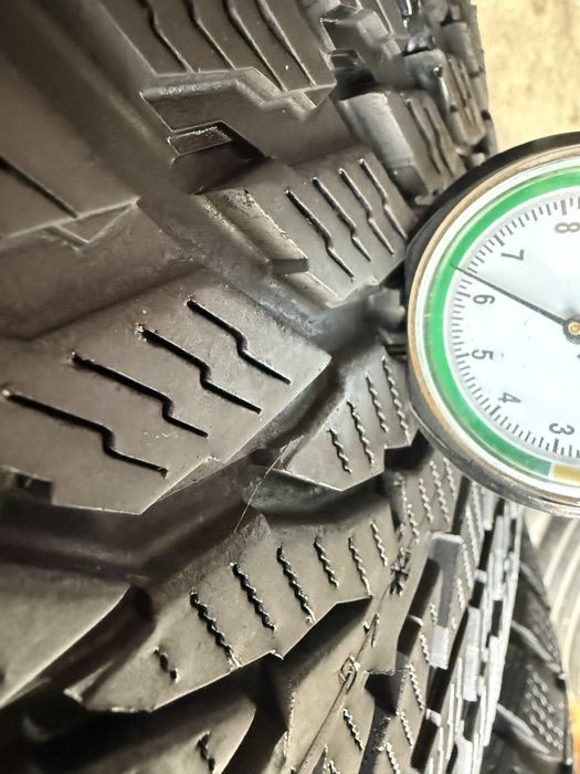 Зимові шини 275/35 R19 Nokian SnowProof 1 2шт. 80% 2023