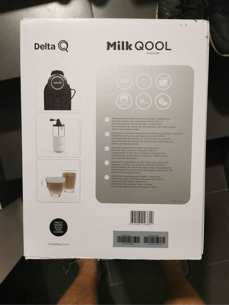 Ekspres kapsułkowy Delta Q Milk Qool Evolution 19 bar czarny