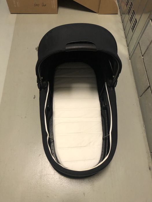 Cybex Priam 2.0 Gondola Lux Deep black