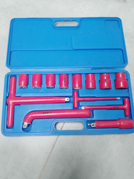 Набор электромонтажных головок