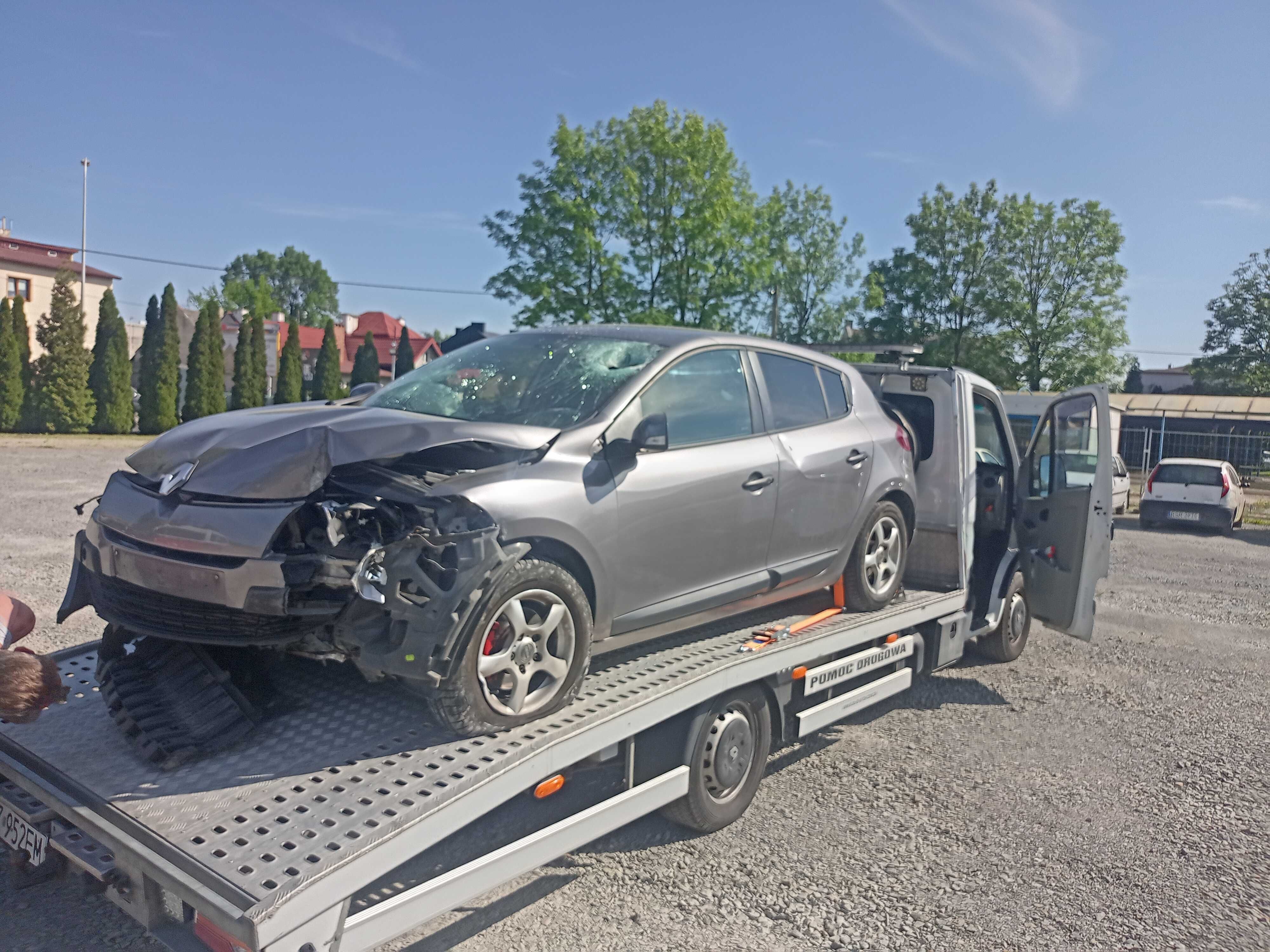 Pomoc drogowa, holowanie pojazdów 24h7 transport pojazdów cały kraj