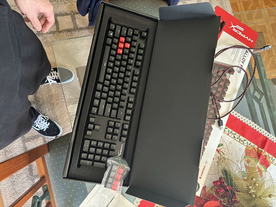 Teclado mecanico hyperx