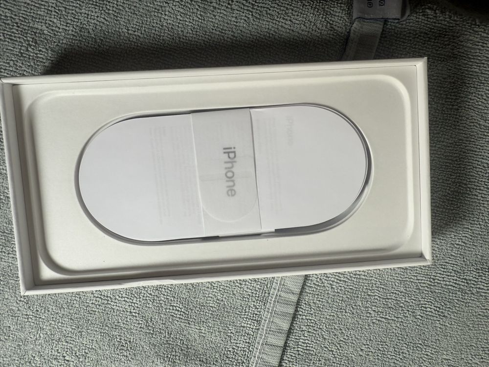 Iphone 16 pro max preto 256gb *Como novo*