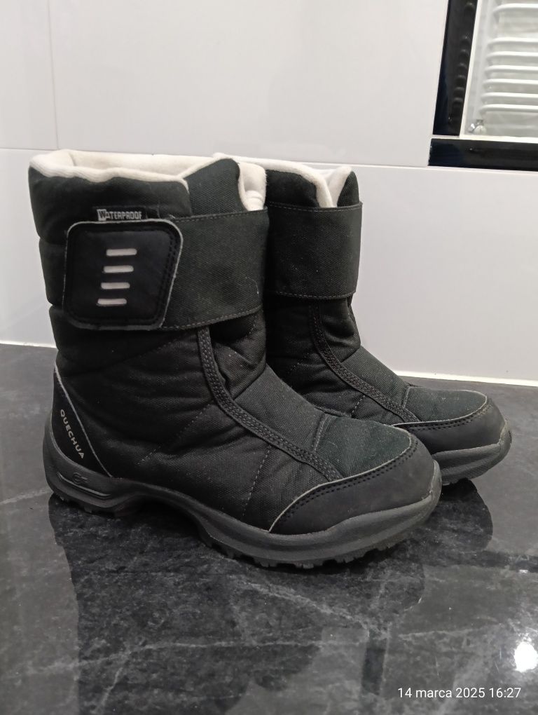 Buty zimowe śniegowce Quechua, rozm. 35