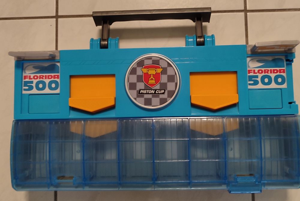 Wyrzutnia dla Aut i Resorakòw