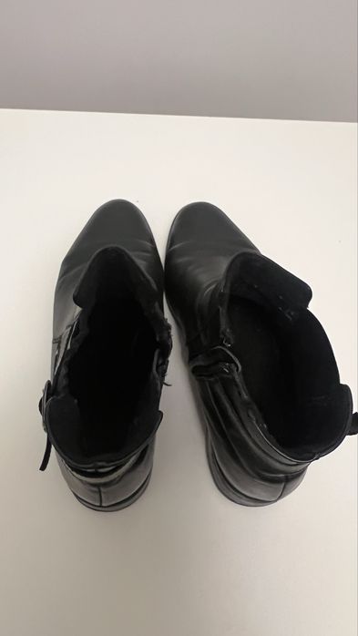 Czarne sztyblety botki skórzane 37