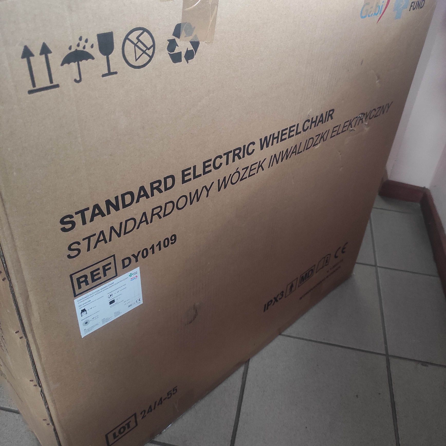 Wózek inwalidzki elektryczny