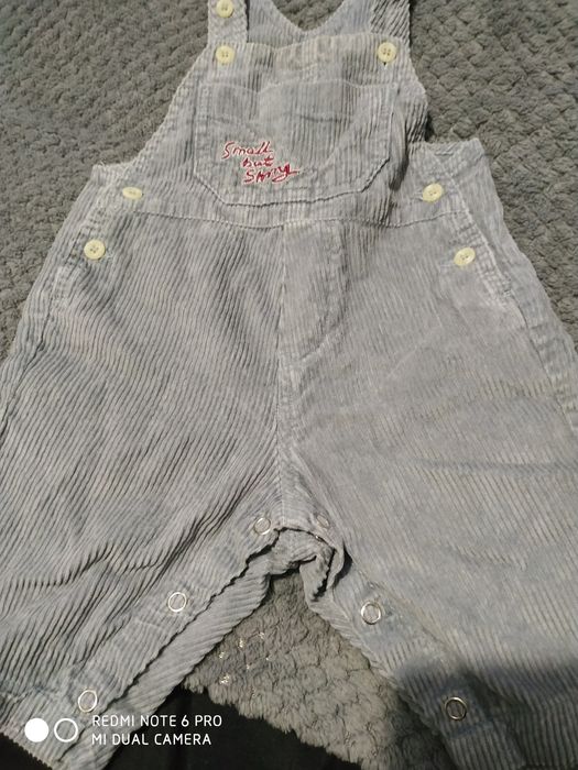 calças  petin Patapon novas