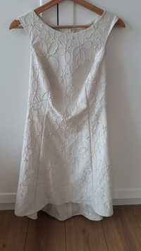 Sukienka elegancka  bialo-kremowa