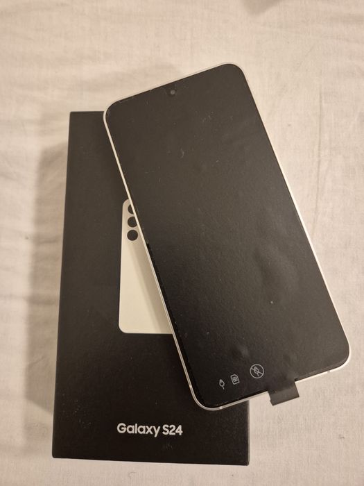 Samsung Galaxy S24 – 8GB RAM | 128GB – Como Novo