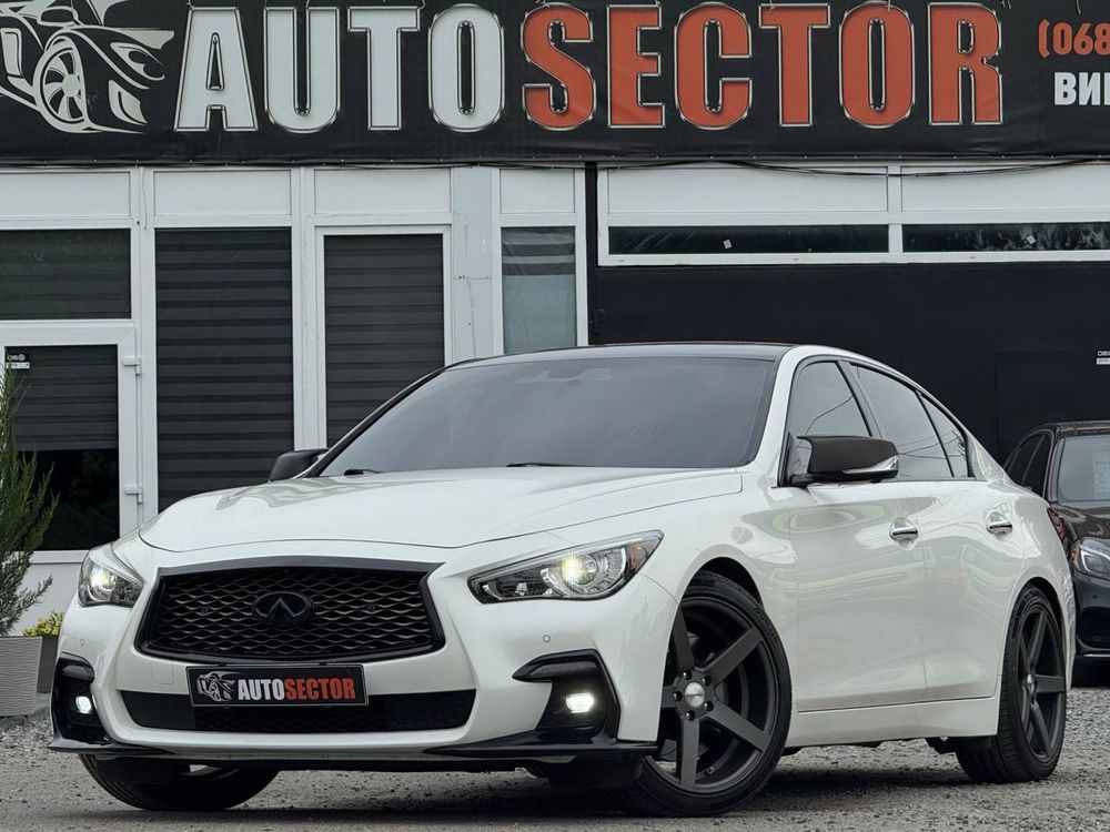 Infiniti Q50 silver sport 3.0