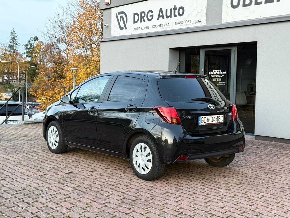 Toyota Yaris 1.0 VVT-i | 69 KM | Benzyna | 2015 r. | Manual