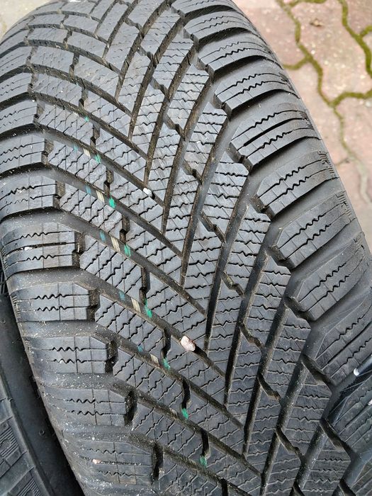 Opony ZIMA Continental 195/65/15 cena 4 szt 8,5mm