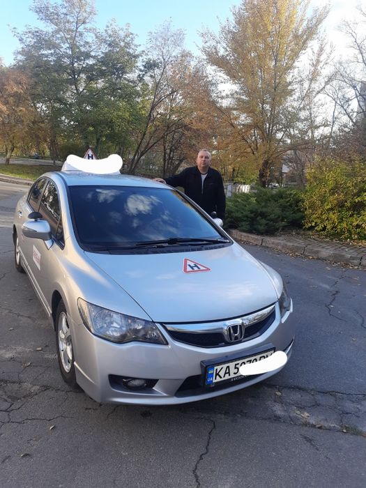 Уроки водіння на Honda