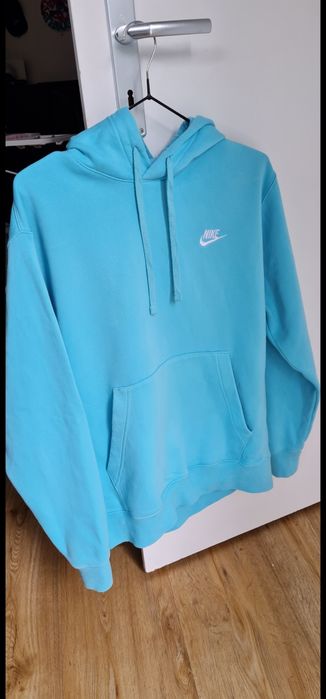 Niebieska bluza nike