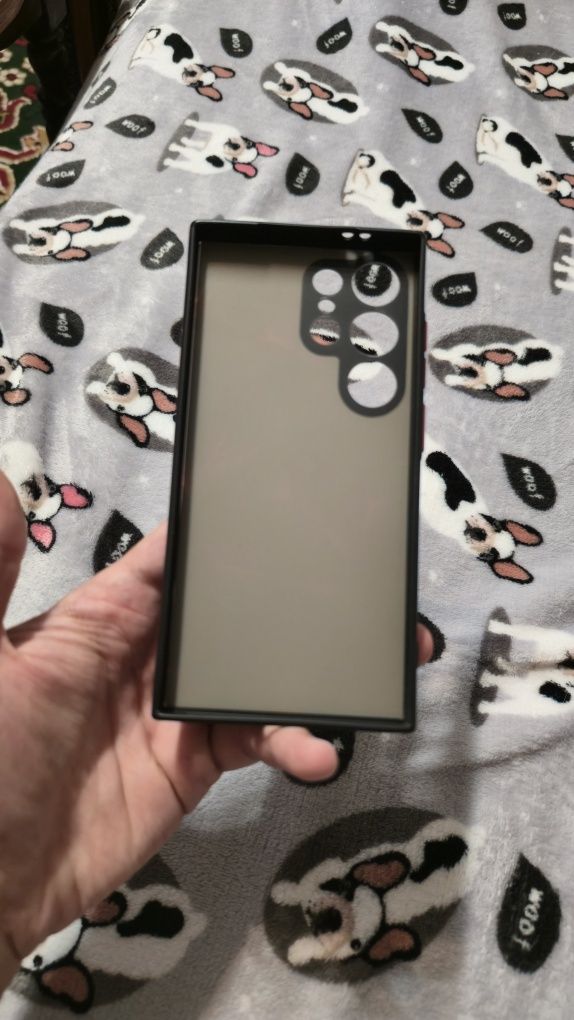 Продам чехол на S24 Ultra