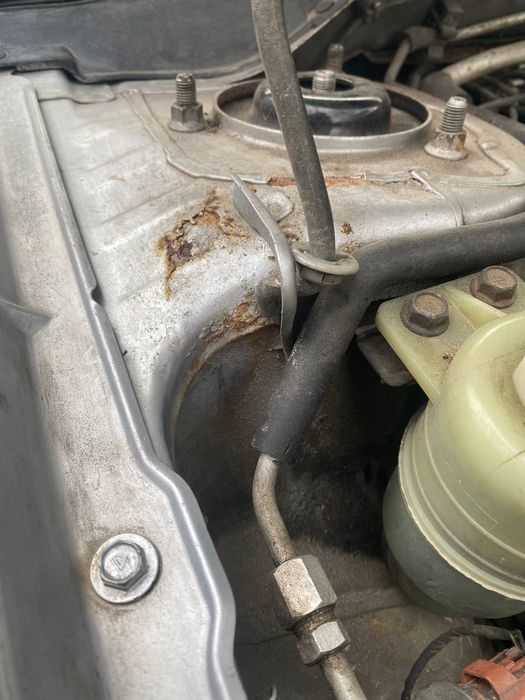 Продам свій автомобіль лансер 9