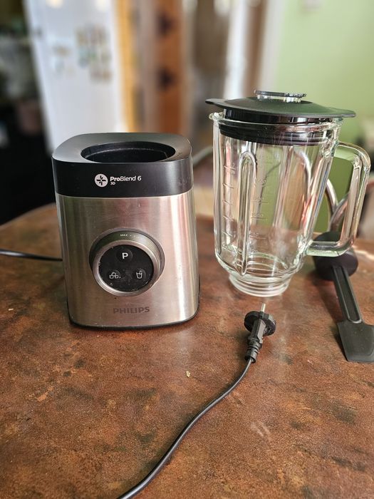 Blender Philips HR 3655