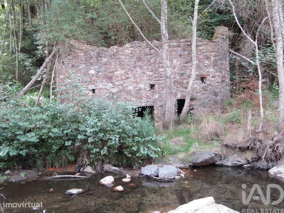 Propriedade em Santiago de Montalegre de 94,00 m2