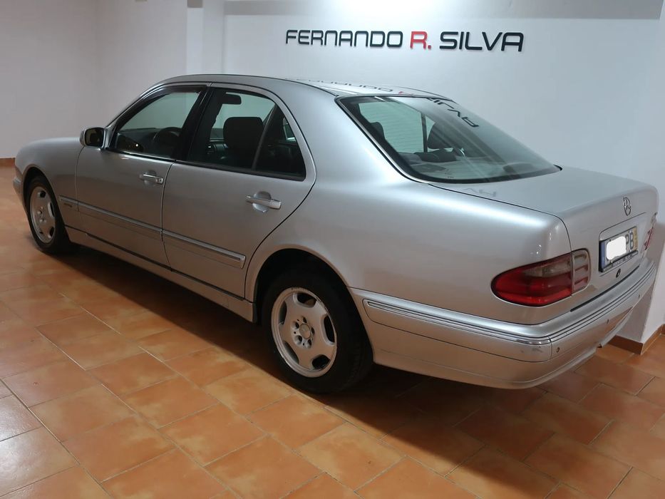 Mercedes-Benz E 220 CDI Elegance