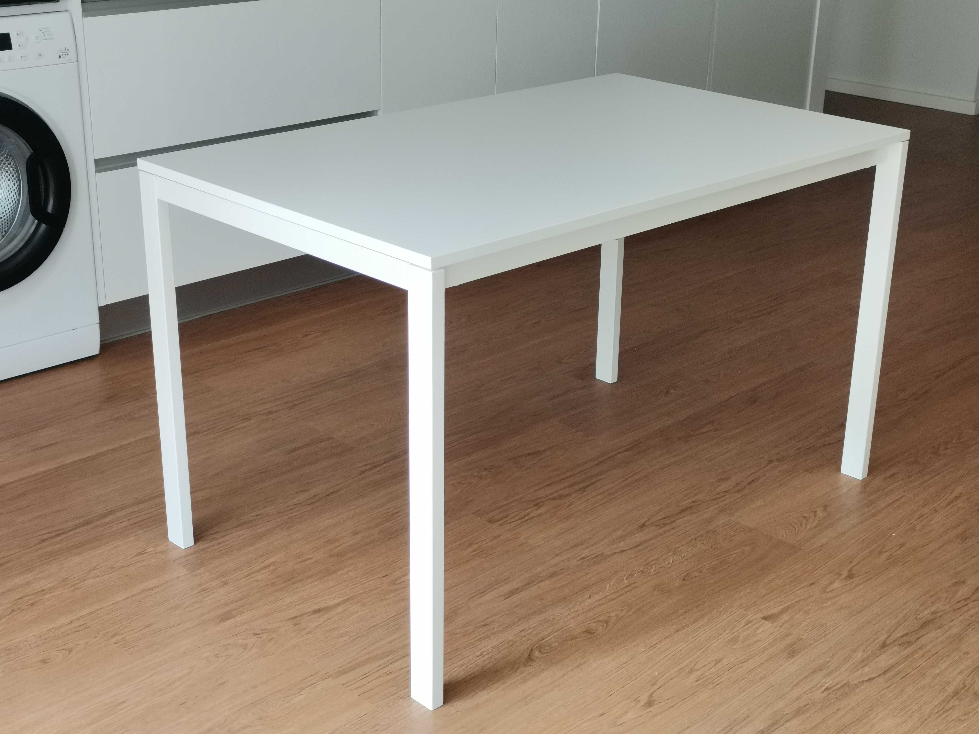 Mesa de cozinha IKEA MELLTORP branca 125x75 cm, como nova