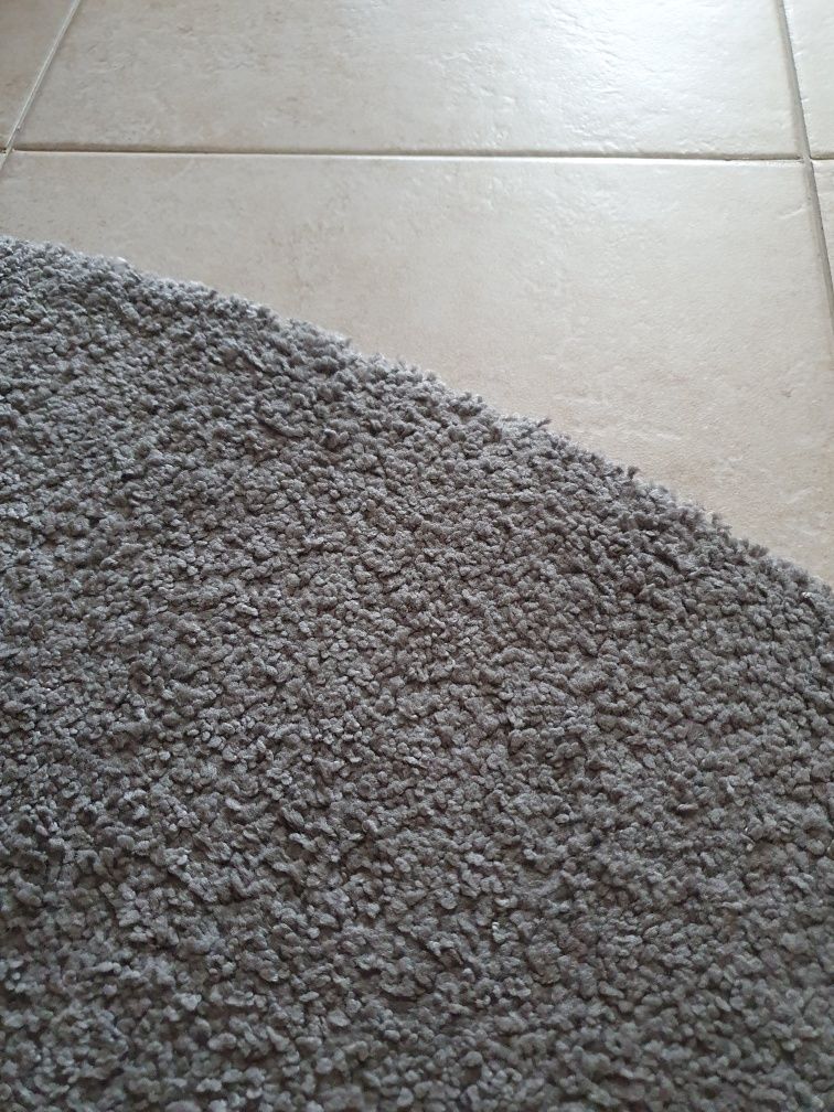 Tapete cinza oval 1.60x1.60