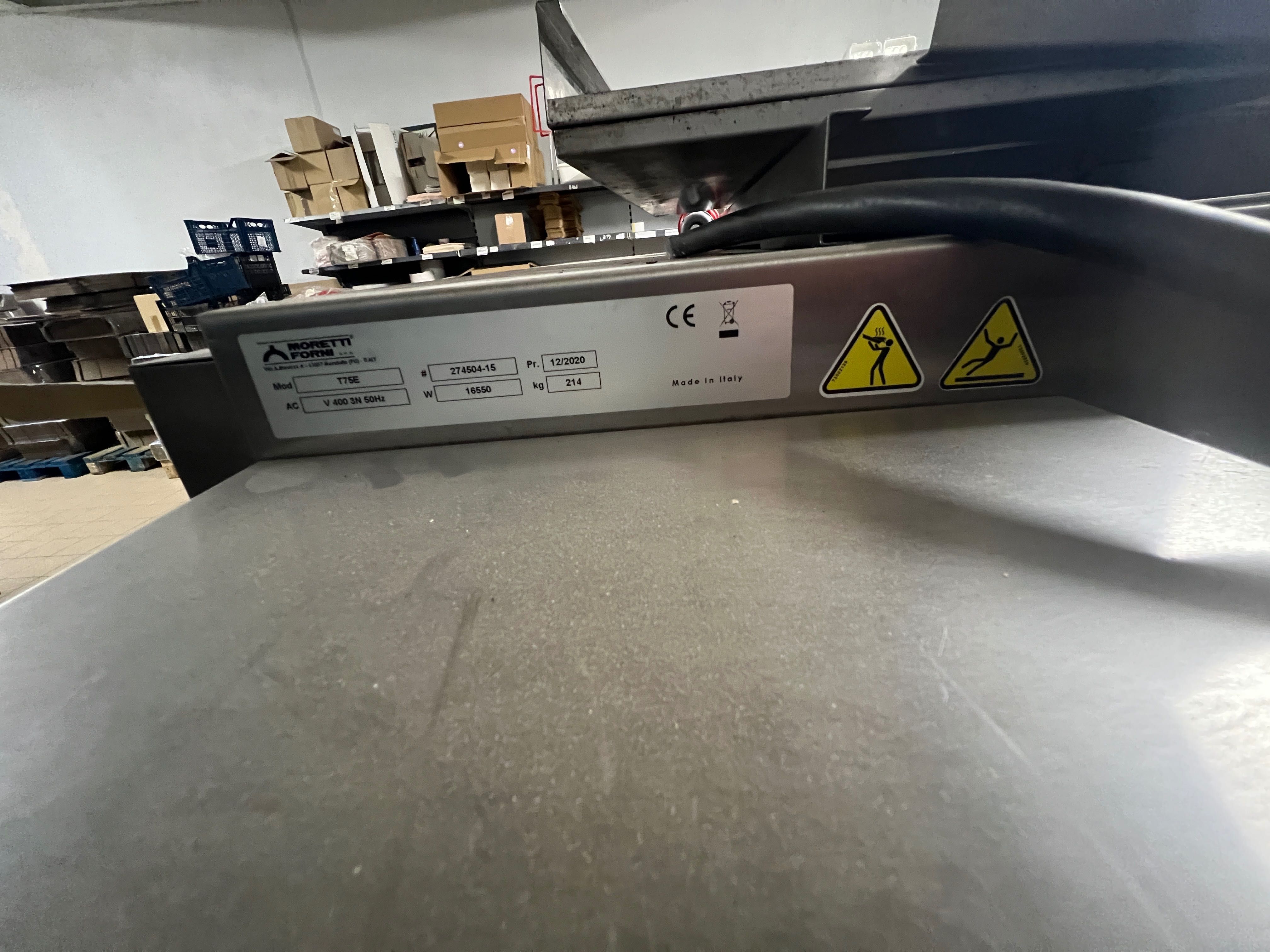 Piec przelotowy do pizzy Moretti Fornii T75E