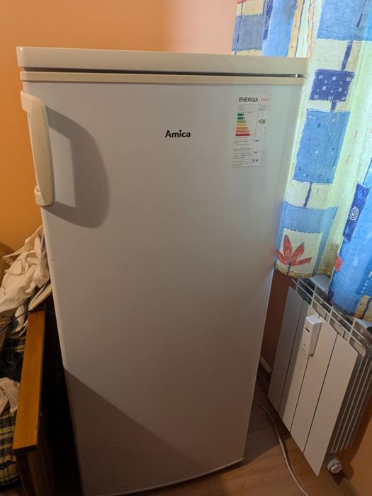 Zamrazarka Amica pojemnosc 145L