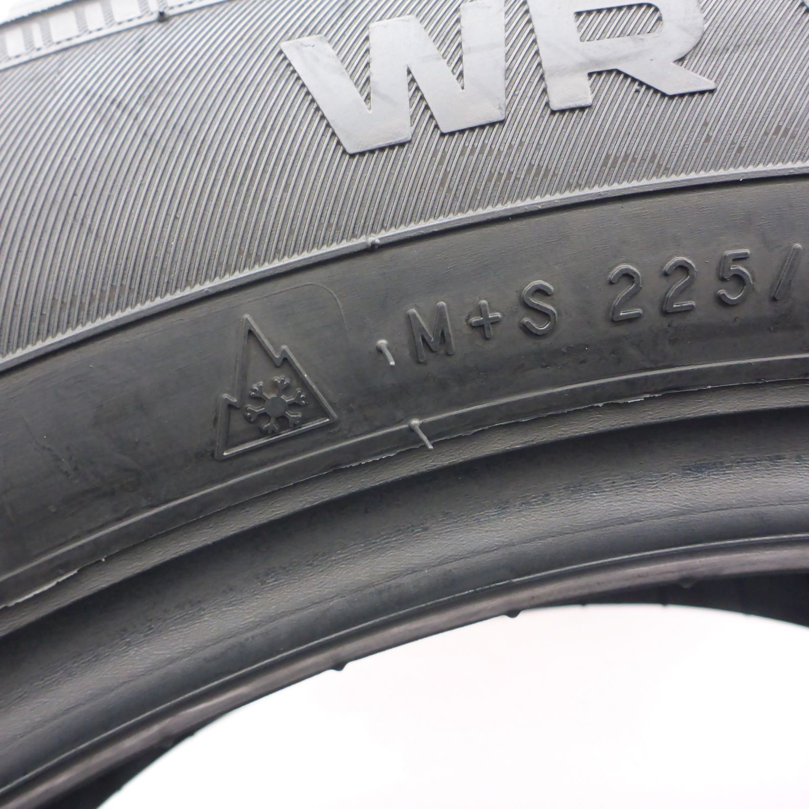 Opony 225/50/18 Nokian 225/50R18 99H Snowproof Zimowe 2022 8mm