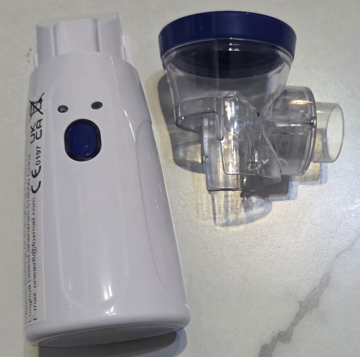 Inchalator nebulizator przenośny z 2 maseczkami